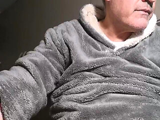 February 10 Online Evening Show with Cumshot in Your Face!