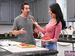 Food Fight Fuck With Gina Valentina And Donnie Rock