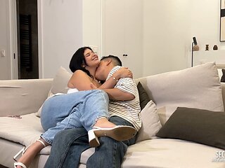 First Date Went Well, Now It's Time to Fuck