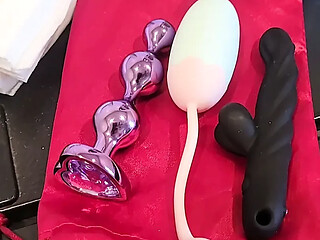 Getting Caught In The Break Room At Work Playing With My Pussy For You