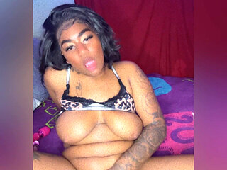 Sexy Tatted Destine Love Teasing