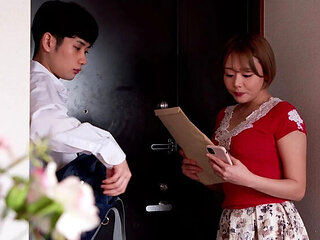 Mao Hamasaki Uncensored: Obsessed Asian Wife Gets Deep Throat Bully from Hot Student