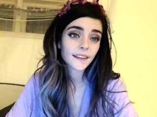 Amateur Teen georgeus brunette 2