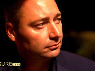 Candee Licious: sensual surprise