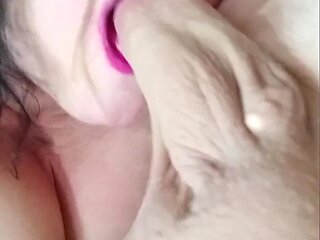 Blowjob Queen Legs Shaking Gagging