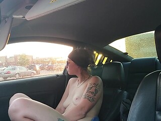 Sneaky slut wanks in car at HyVee parking lot