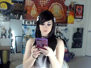 Amateur Webcam Teen Masturbates And Teases