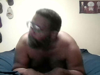Dry humping fun in bed with my open hole