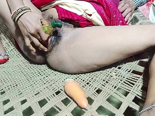 Sister-in-law Inserted a Carrot Into Her Pussy