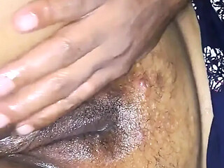 Juicy Auntie gets a wet welcome