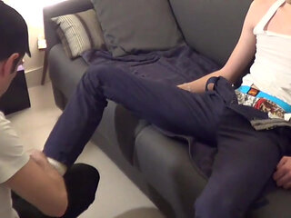 Brien fucked bareback by twink 19 years old but not for free