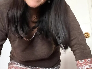 Stepmom seductively wanks her lover on camera while Washington Armando