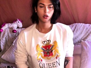 Solo webcam tranny masturbation