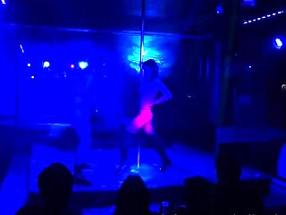 Teasing an amateur before public sex