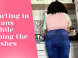 Curvy Girl Farting in Jeans While Doing the Dishes
