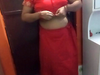 Beautiful Indian Bhabhi Having Romantic