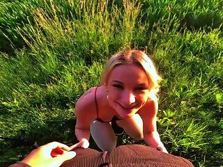 Pov Blowjob Bei Sonnenuntergang Sie Konnte Nicht Warten