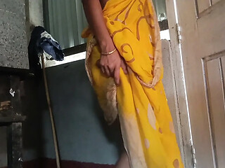 Deshi Bhabhi's Steamy Affair with Devar