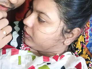Famous Bangladeshi Girl Shirin night vlog sexy video