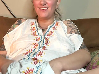 Smoking Fetish MILF Masturbation