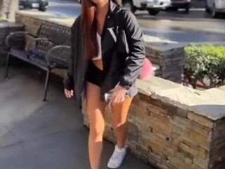 Fetching Vanna's kink smut