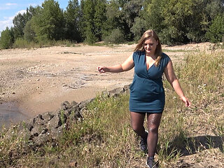 German Big-Ass Girl OUTDOOR BAREBACK SEX
