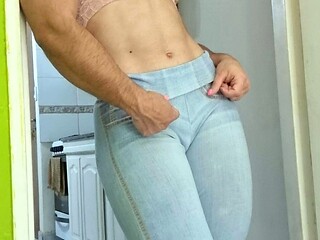 StripCamFun Blonde Amateur MILF Webcam for You