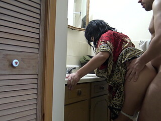 Pakistani stepmother is SHOCKED when her stepson cums inside her pussy