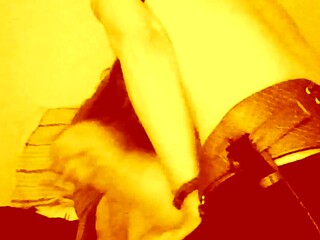 Petite amateur gets a hardcore pegging with big cock