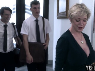 Two big cock teen preachers threesome with a huge boobs mature MILF