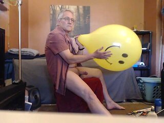 Two Smiley Balloons: Pop and Cum - 6-21 - Balloonbanger