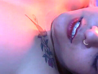 Indian Hot Beautiful Girl Romantic Sex with Unknown Boy