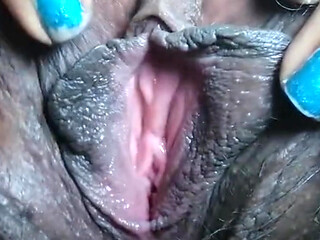 Real Desi Indian Aunty Pussy Touching Closeup