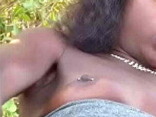 LOLA BLACK XXX SHOWS OFF HER NAUGHTY SIDE OUTDOORS