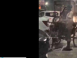 New Instagram Viral [censored] Passenger Pays Driver with Handjob  Amateur Ride Payment