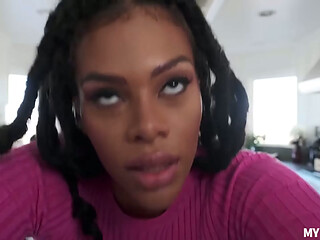 Halle Hayes In Fucks Slob Stepson