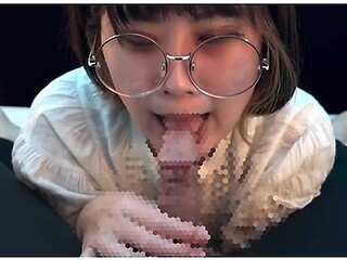 Junior College Girl's Pre-Date Blowjob