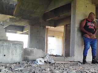 I Went to Pee at the Construction Site and Felt Like Getting up to Some Mischief.