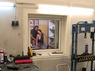 Tootsie's moaning smut