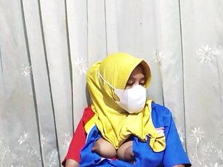 Indomaret Employee Girl Masturbates