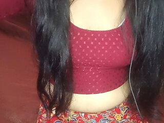 Uff my pussy. Need bbc. Anyone interest fuck my pussy. Puti le laado khojera hairaan vaaxa