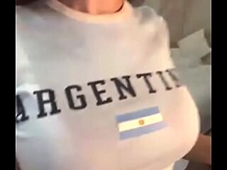 Stepson gets a peek at stepmom's big tits during massage