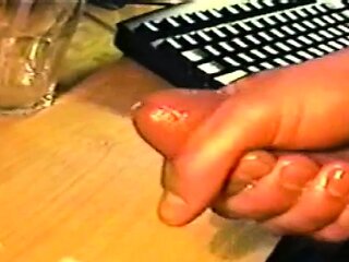 Vintage str8 stud solo jerking off