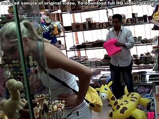 Hot babe masturbates