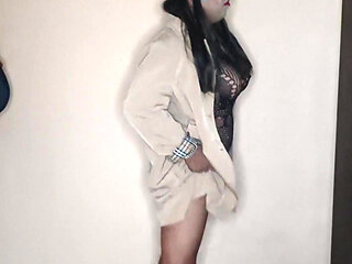 Crossdresser Striptease