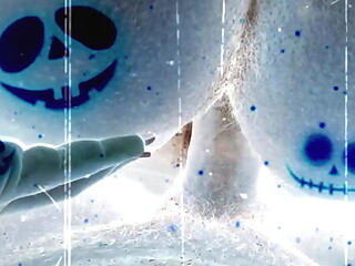 Crente safada comemora o Halloween tomando cu