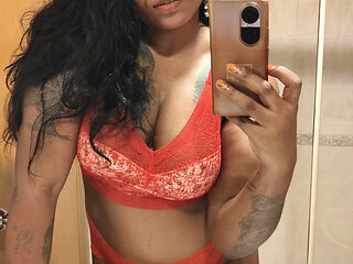 Mama Magal Ilaria Wants You to Take a Shower with Her.