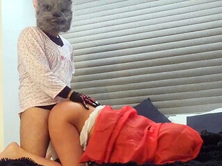 Halloween Cosplay - The Big Bad Wolf Fucked little Red