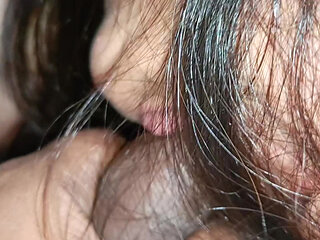 Masters in Blowjob Desi Bhabhi