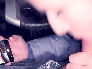 Cuckold sits at home while his wife blows her boyfriend outside the gym and sends videos.